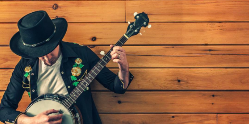 The Ultimate Valentine’s Day Playlist in Spanish