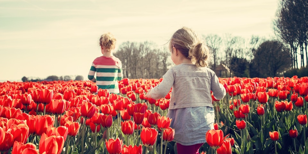 Raising Girls That Embrace Who They Are