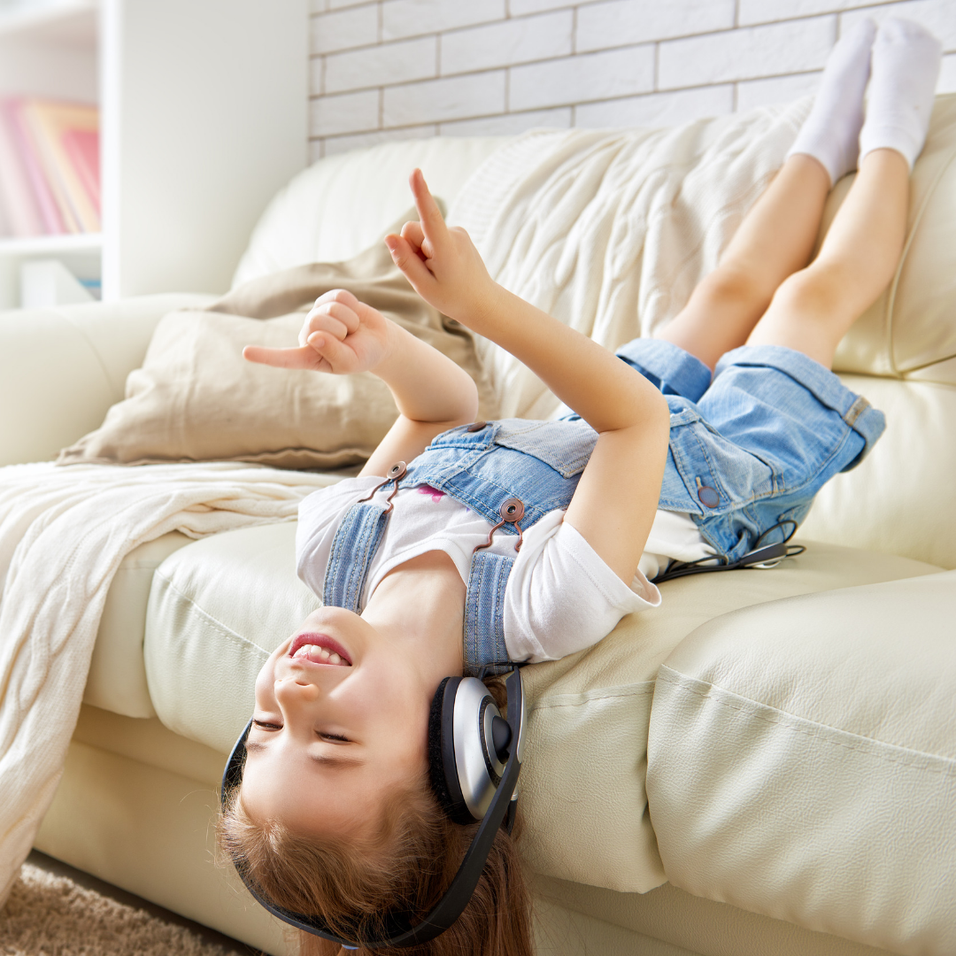 Spanish Greetings Songs in Spanish