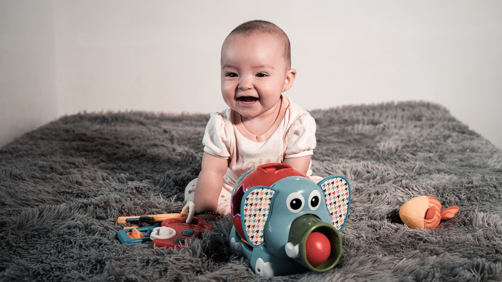 Gift Guide for Your Bilingual Babies